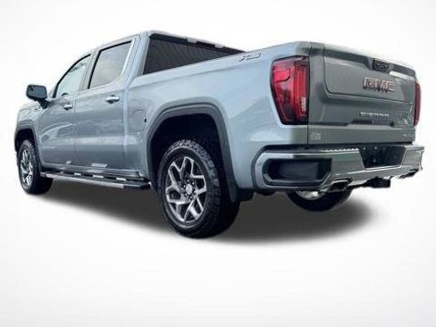 Certified 2023 GMC Sierra 1500 SLT w/ SLT Premium Package AWD/4WD image 32