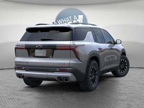 New 2026 Chevrolet Traverse Z71 w/ Enhanced Driving Package AWD/4WD image 4