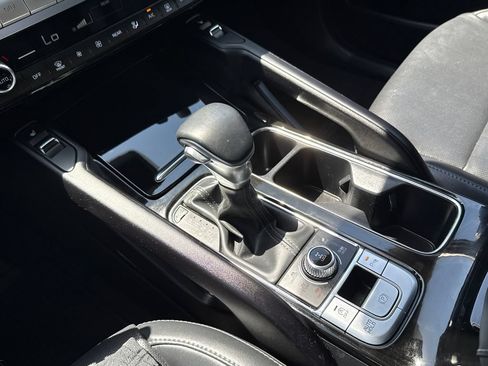 Used 2025 Kia Telluride S AWD/4WD image 27