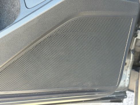 Used 2024 Volkswagen Tiguan Wolfsburg Edition image 24