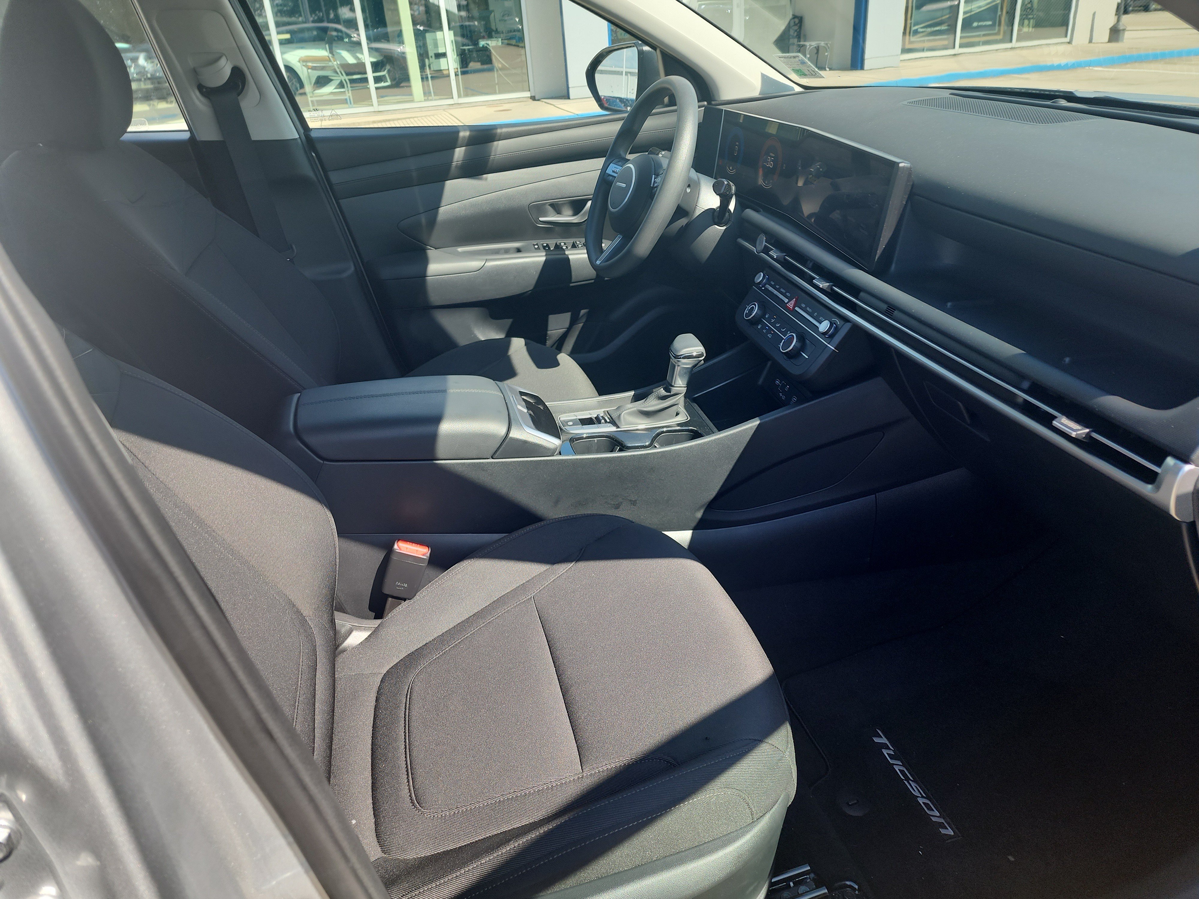 Used 2026 Hyundai Tucson SE FWD image 17