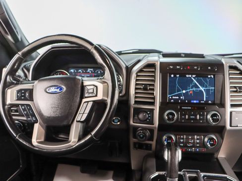 Used 2019 Ford F150 Platinum w/ Equipment Group 701A Luxury image 18