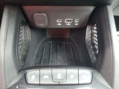 Used 2023 Chevrolet TrailBlazer LS AWD/4WD image 20