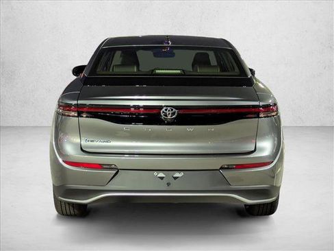 New 2026 Toyota Crown XLE image 8