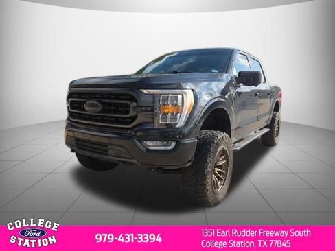 Used 2021 Ford F150 XLT w/ Equipment Group 302A High AWD/4WD image 3