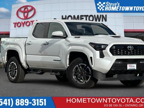 New 2025 Toyota Tacoma TRD Sport image 1