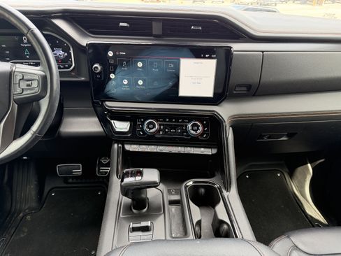 Used 2022 GMC Sierra 1500 AT4 w/ AT4 Premium Package AWD/4WD image 21