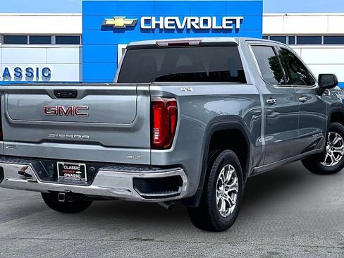 Used 2023 GMC Sierra 1500 SLT AWD/4WD image 21