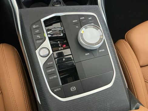 New 2026 BMW 330i Sedan w/ Premium Package image 14