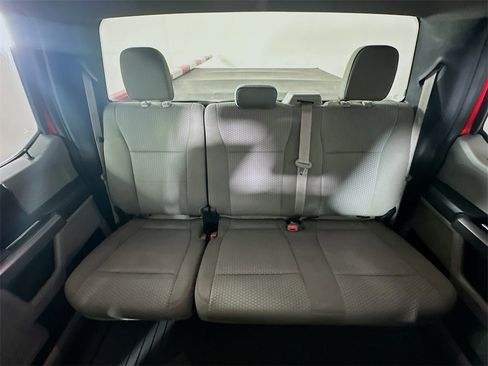 Used 2019 Ford F150 XLT image 13