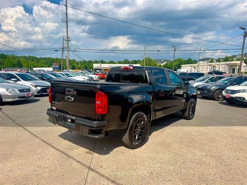 Used 2018 Chevrolet Colorado Z71 w/ Z71 Midnight Edition AWD/4WD image 6