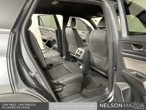 Used 2023 Volkswagen Atlas Cross Sport SE image 15