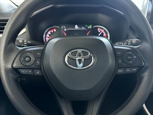 Used 2024 Toyota RAV4 XLE image 21