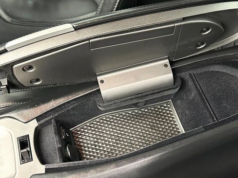 Certified 2014 Ferrari F12 Berlinetta image 23