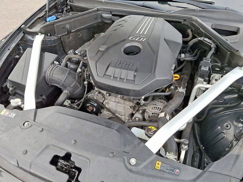 Used 2018 Kia Stinger image 27