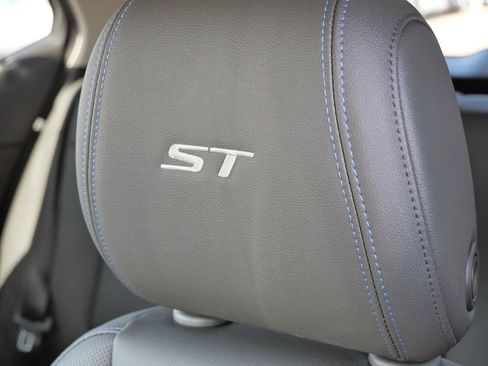 New 2026 Buick Encore GX Sport Touring w/ Advanced Technology Package image 43