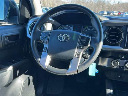 Used 2019 Toyota Tacoma SR5 image 20