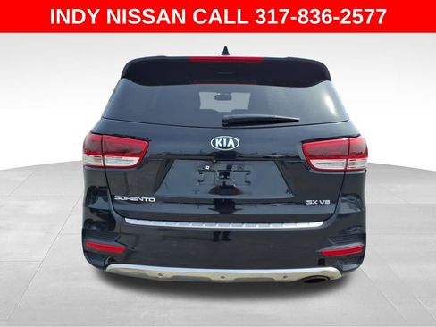 Used 2016 Kia Sorento SX image 7