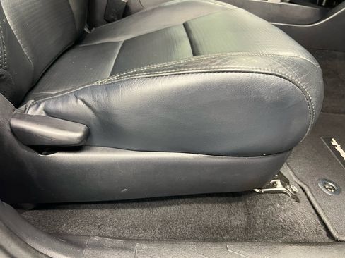 Used 2018 Toyota Tacoma Limited image 16