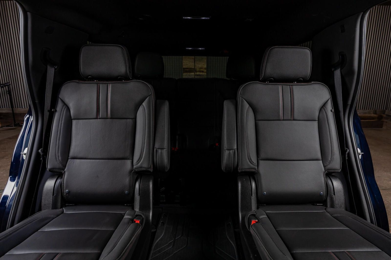 Used 2024 Chevrolet Tahoe RST w/ Luxury Package AWD/4WD image 30