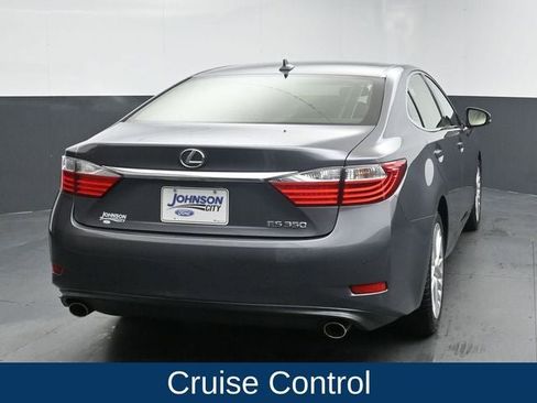Used 2014 Lexus ES 350 w/ Luxury Package image 11