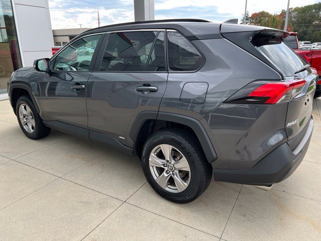 Used 2024 Toyota RAV4 XLE w/ Convenience Package AWD/4WD image 6