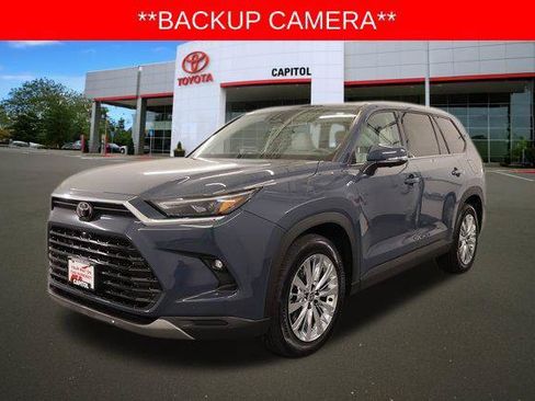 Certified 2024 Toyota Grand Highlander AWD image 6