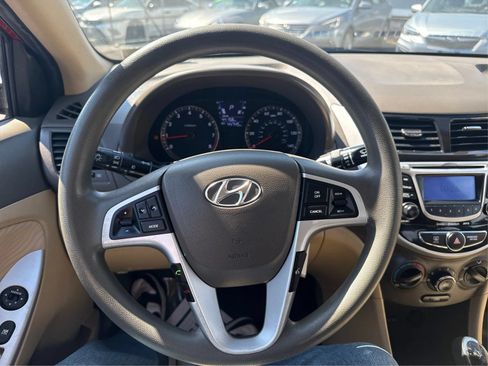 Used 2013 Hyundai Accent GLS w/ Premium Pkg FWD image 16