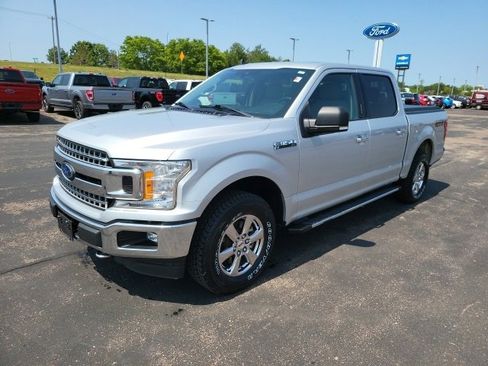 Used 2019 Ford F150 XLT w/ Equipment Group 302A Luxury image 2