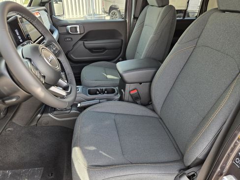 New 2026 Jeep Wrangler Unlimited Sport image 25