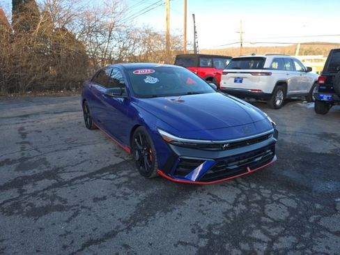 Used 2025 Hyundai Elantra N image 9