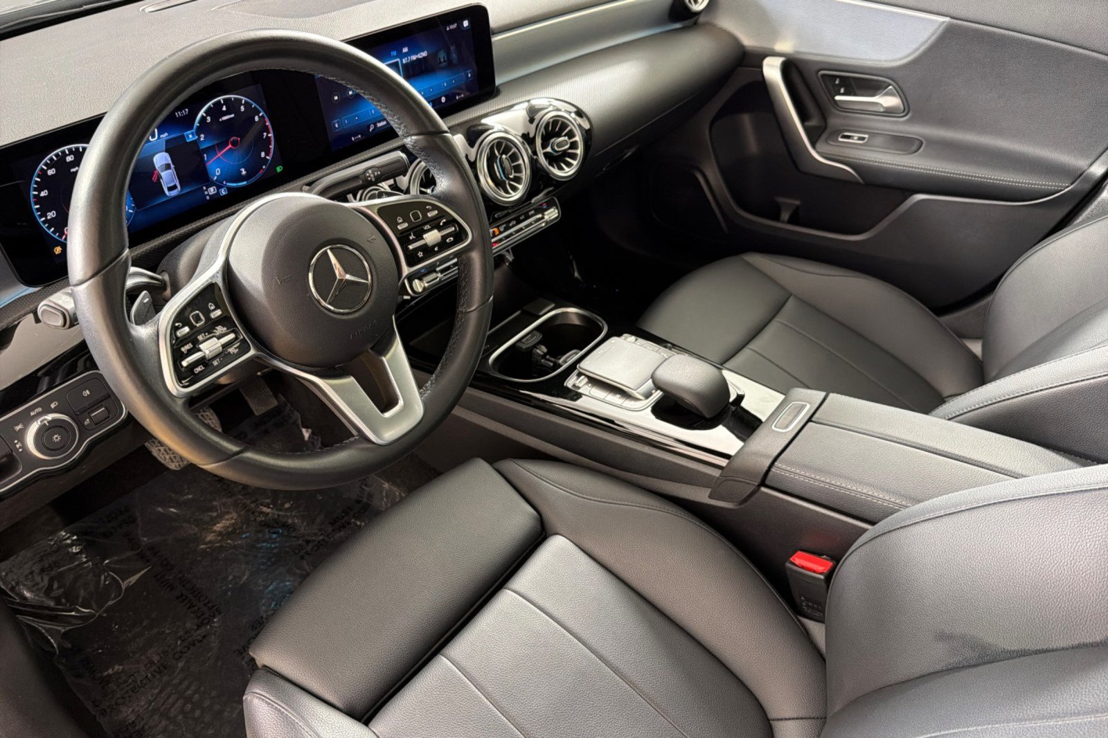 Used 2022 Mercedes-Benz A 220 image 9