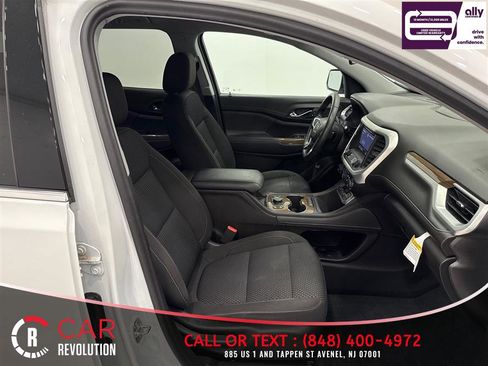 Used 2023 GMC Acadia SLE w/ Driver Convenience Package FWD image 48