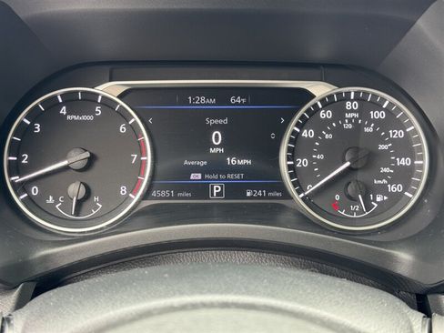 Used 2023 Nissan Sentra SR w/ Electronics Package FWD image 21
