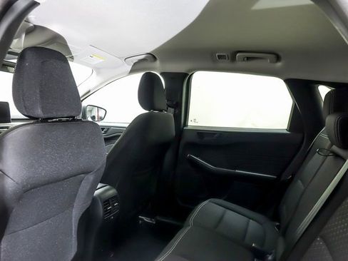 Used 2025 Ford Escape Active image 11