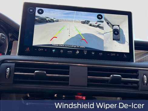 Used 2025 Lincoln Corsair Reserve image 20