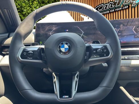 Used 2026 BMW 530i xDrive w/ M Sport Package AWD/4WD image 6