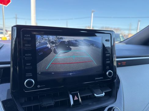 Used 2022 Toyota Corolla SE image 19