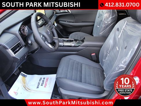 New 2026 Mitsubishi Outlander AWD image 12