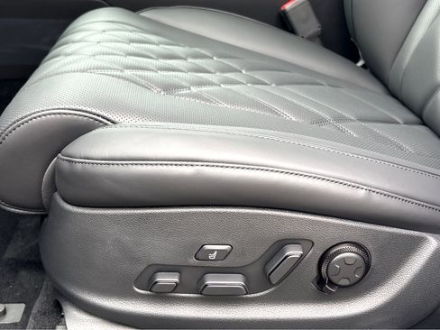 New 2026 Genesis GV80 3.5T Advanced image 23