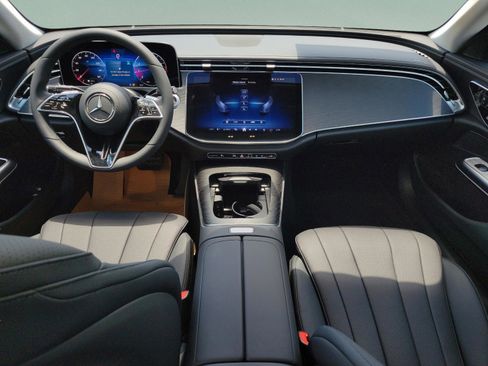 New 2026 Mercedes-Benz E 350 Sedan image 11