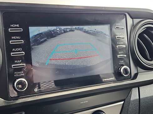 Used 2022 Toyota Tacoma SR AWD/4WD image 15
