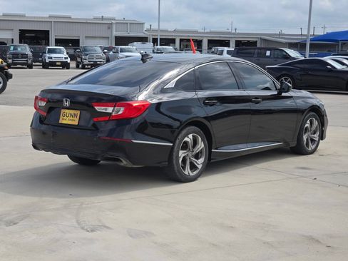 Used 2018 Honda Accord EX-L image 3