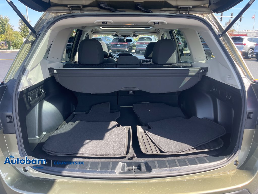 Used 2023 Subaru Forester Premium AWD/4WD image 23