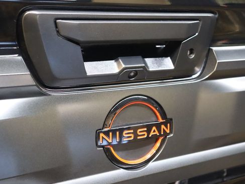 Used 2026 Nissan Frontier PRO-4X w/ Pro-4x Convenience Package AWD/4WD image 26