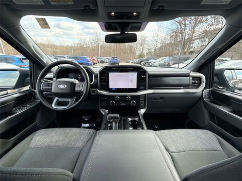 Used 2023 Ford F150 Lightning XLT image 22