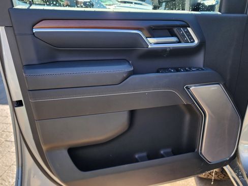 New 2026 GMC Sierra 2500 Denali w/ Denali Reserve Package image 15