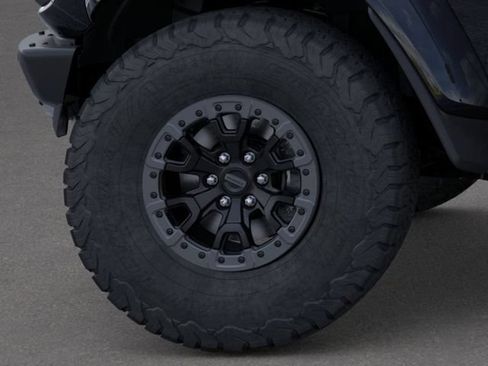 New 2025 Ford Bronco Raptor w/ Interior Carbon Fiber Pack AWD/4WD image 21