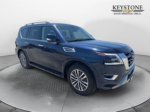 Used 2023 Nissan Armada SL w/ Captain's Chairs Package image 1