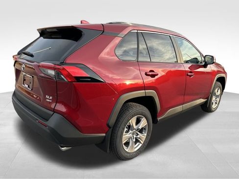 New 2025 Toyota RAV4 XLE image 5